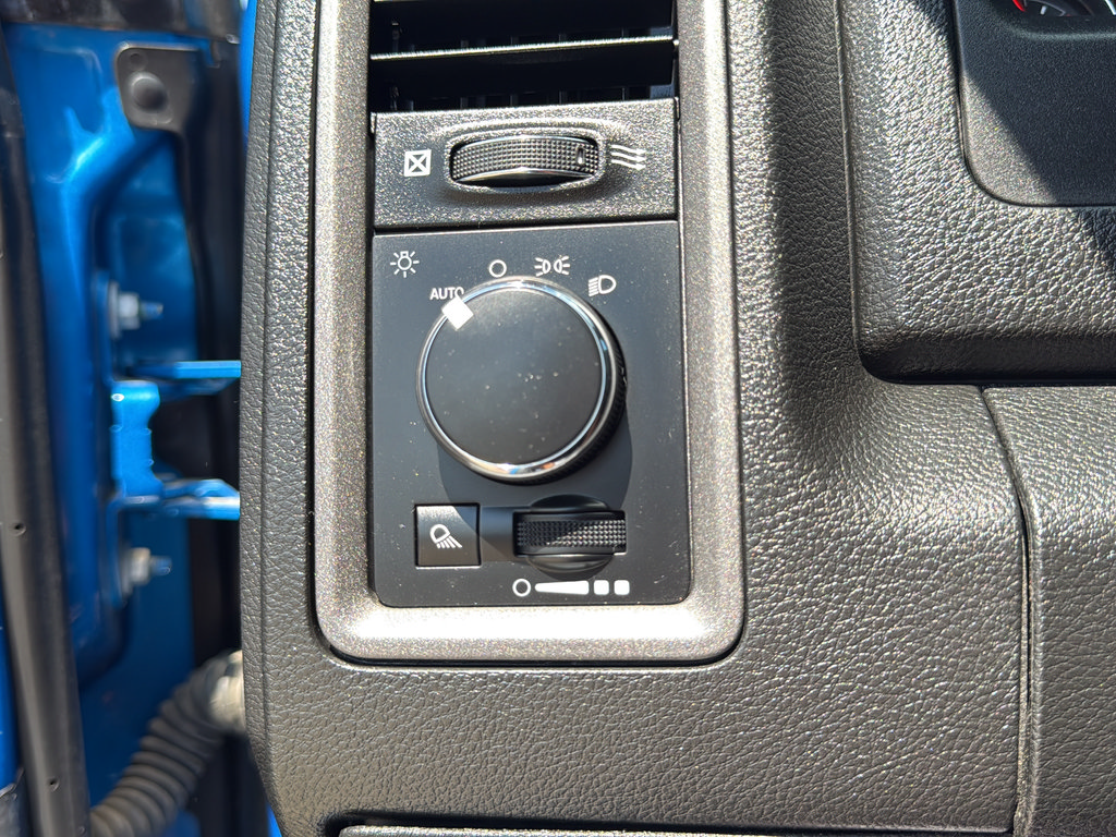 Certified 2022 RAM 1500 Tradesman w/ Electronics Group RWD image 20