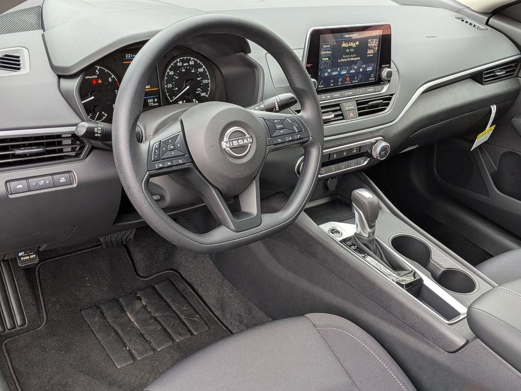 New 2025 Nissan Altima 2.5 S FWD image 11