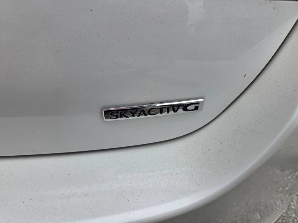 Used 2020 MAZDA MAZDA3 Sedan w/ Select Package FWD image 10
