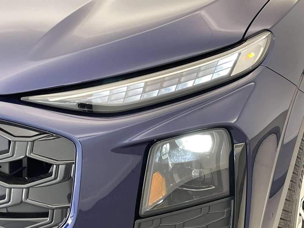 New 2026 Audi Q3 quattro 2.0T AWD/4WD image 15