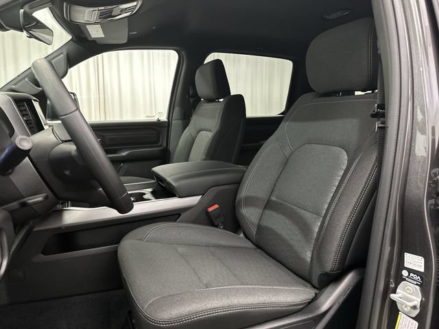 New 2027 RAM 1500 Express AWD/4WD image 15