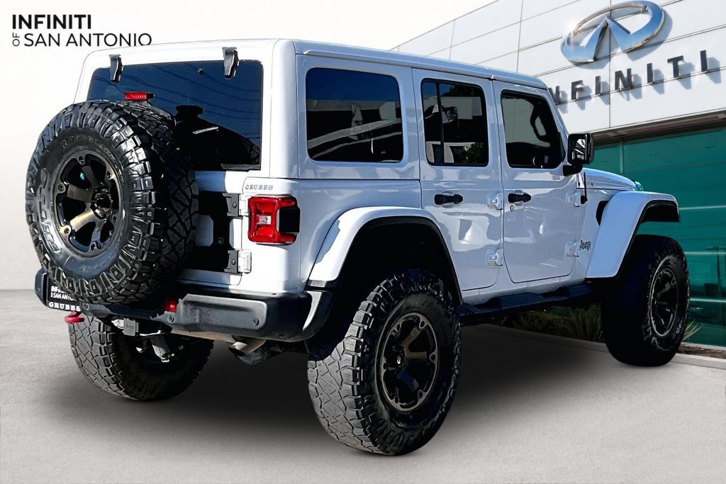 Used 2020 Jeep Wrangler Unlimited Rubicon AWD/4WD image 2