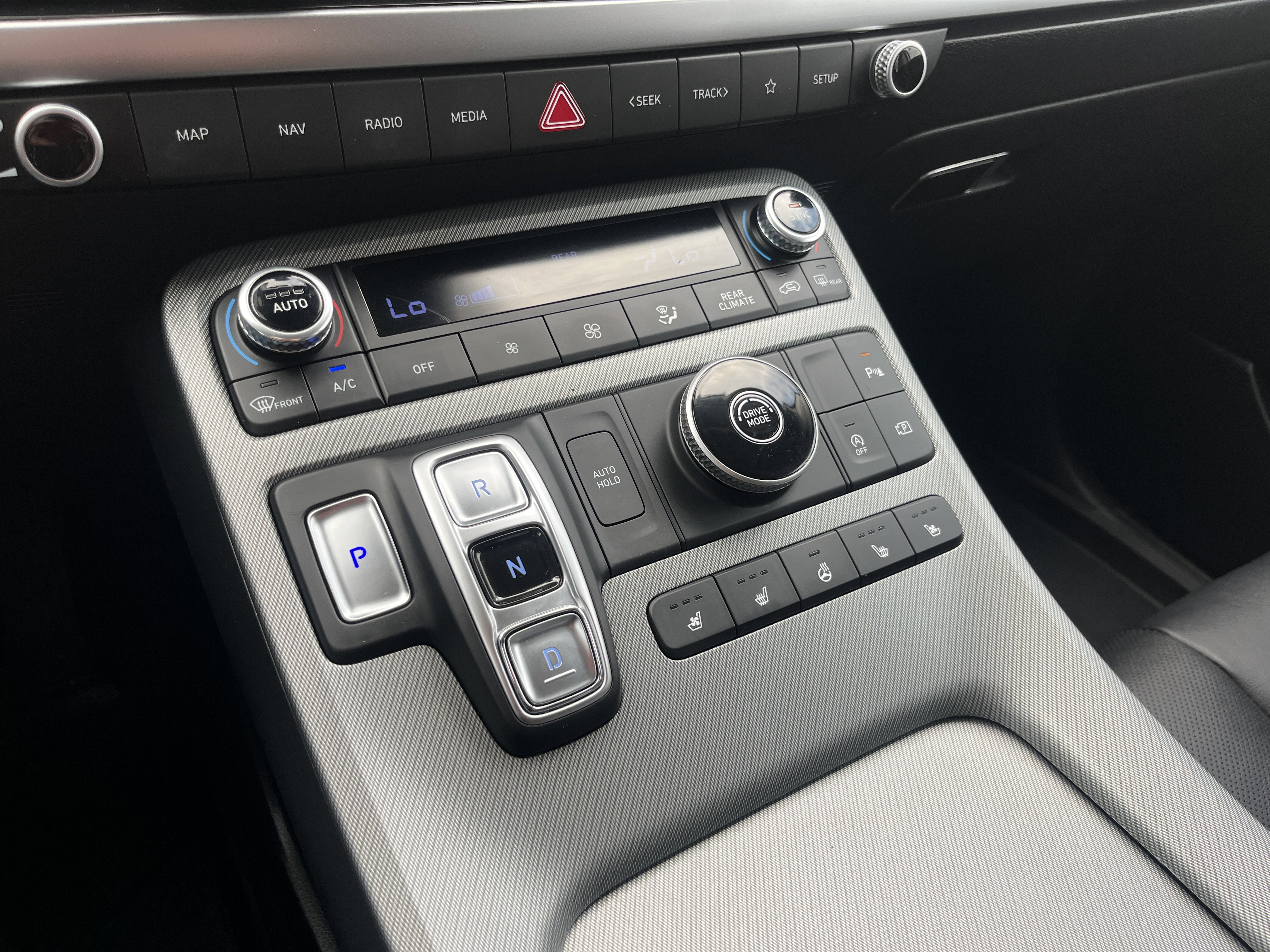 Used 2023 Hyundai Palisade SEL FWD image 30