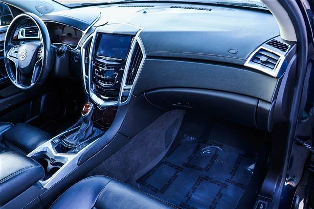 Used 2016 Cadillac SRX Luxury w/ Driver Awareness Package AWD/4WD image 26