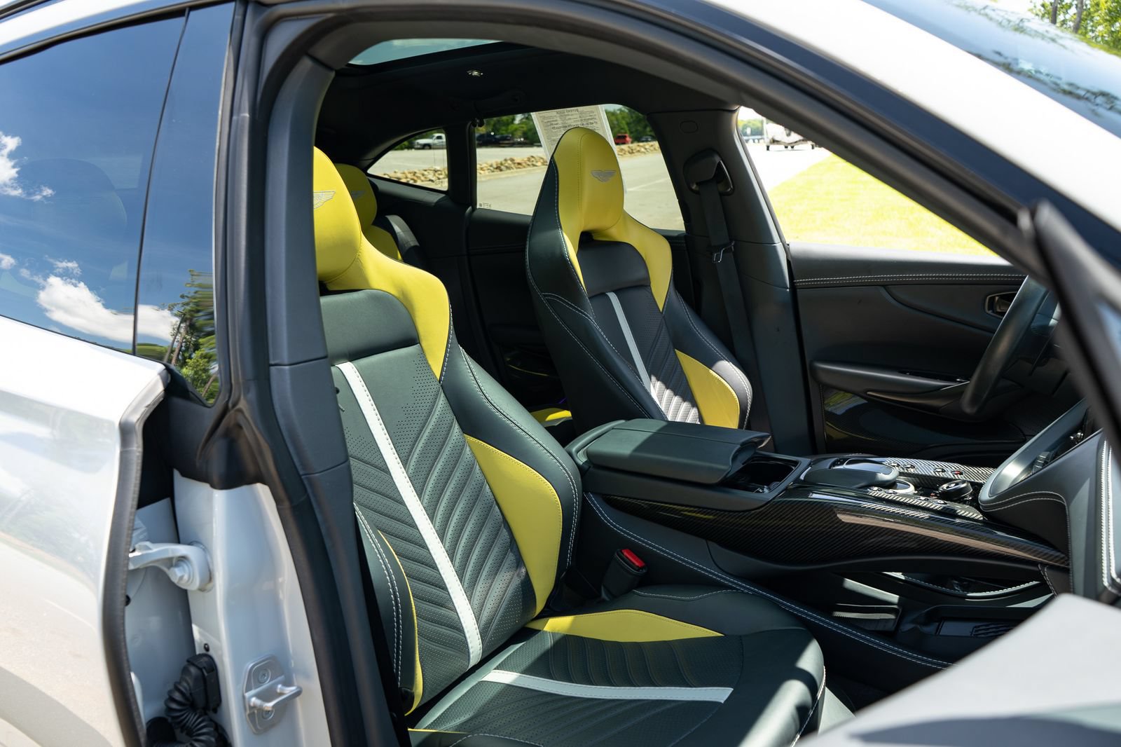 Used 2023 Aston Martin DBX 707 AWD/4WD image 53