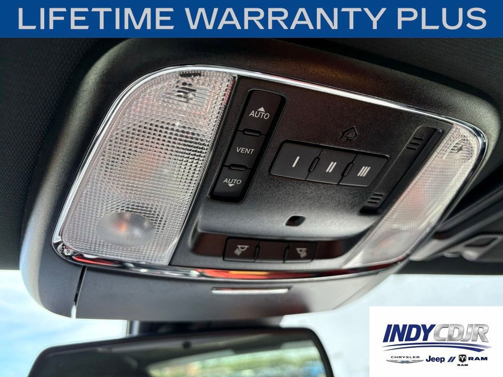 Used 2021 Dodge Charger Scat Pack w/ Plus Group RWD image 20