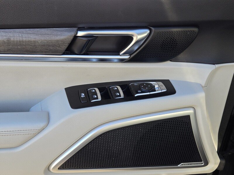 Used 2021 Kia Telluride EX w/ Towing Package FWD image 19