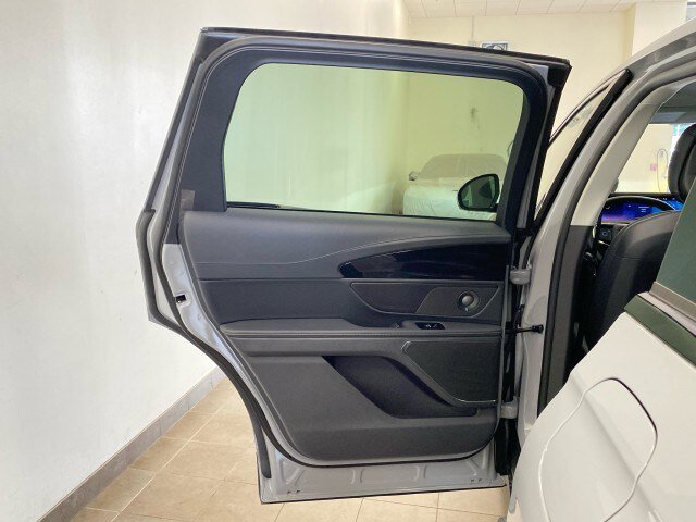 New 2026 Lincoln Nautilus Premier w/ Equipment Group 102A AWD/4WD image 8