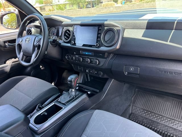 Used 2023 Toyota Tacoma TRD Sport AWD/4WD image 12