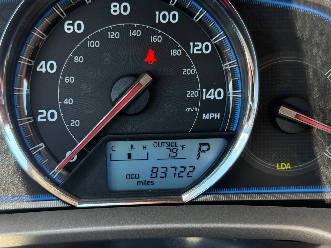 Used 2014 Toyota RAV4 Limited w/ Technology Package FWD image 15