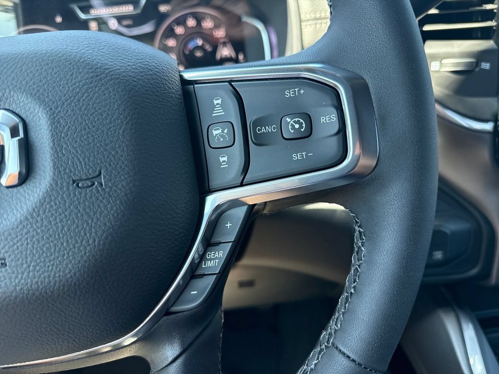 New 2026 RAM 2500 Laramie w/ Night Edition AWD/4WD image 15