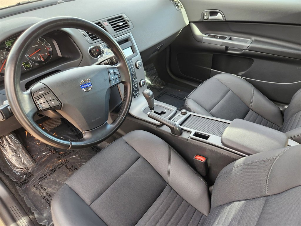 Used 2010 Volvo C30 T5 image 2