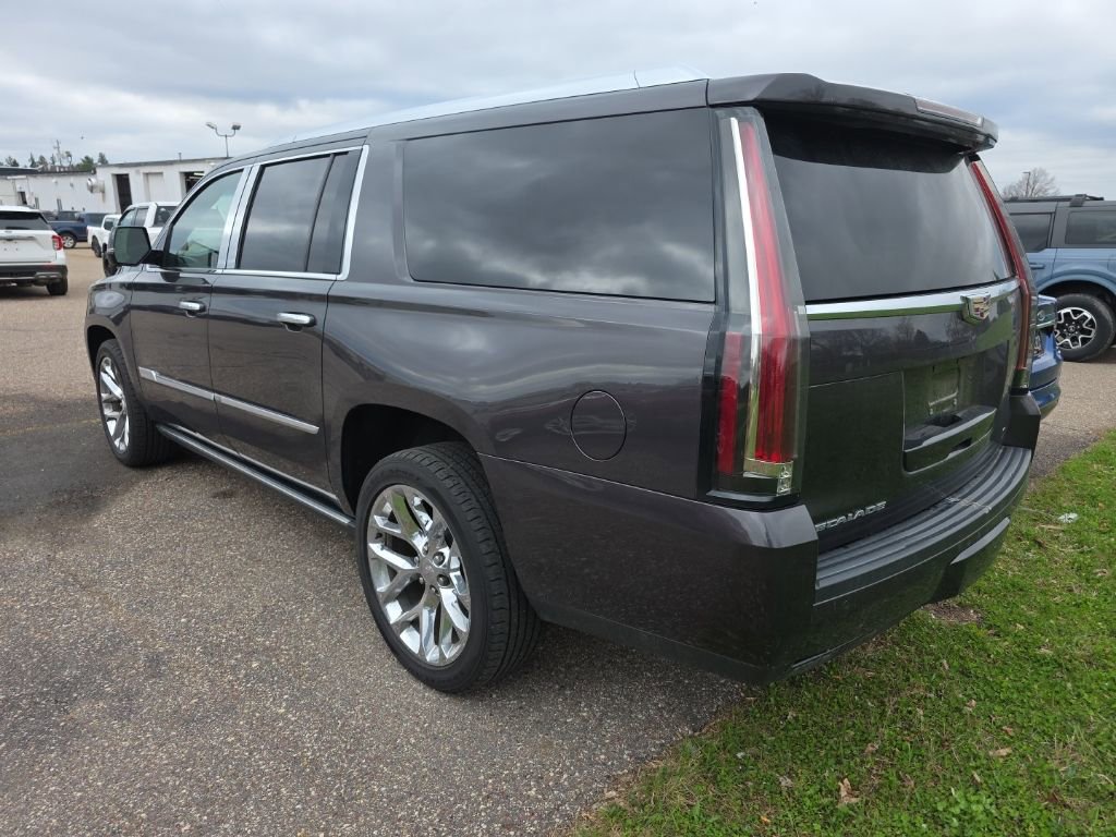 Used 2016 Cadillac Escalade ESV Platinum image 4