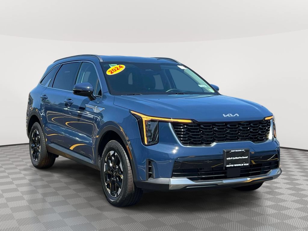 Certified 2025 Kia Sorento S