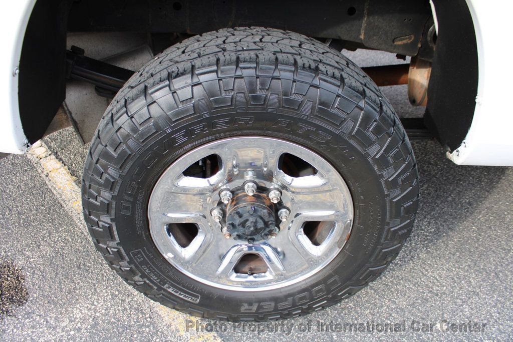 Used 2017 RAM 3500 Tradesman w/ Chrome Appearance Group image 32