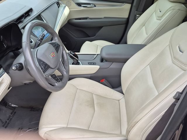 Certified 2018 Cadillac XT5 Luxury w/ Driver Awareness Package AWD/4WD image 19