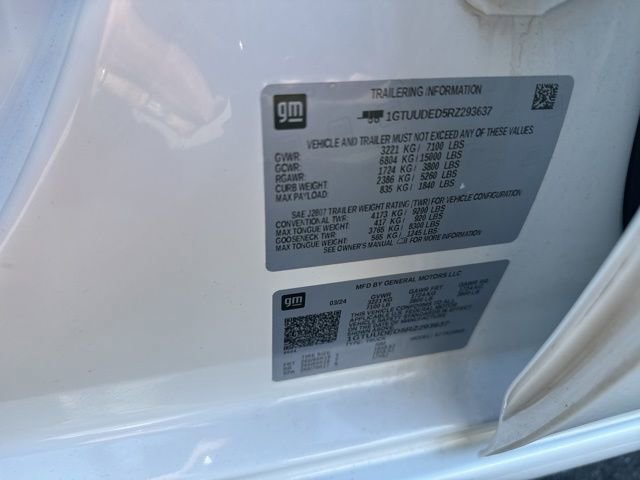 Used 2024 GMC Sierra 1500 SLT image 34