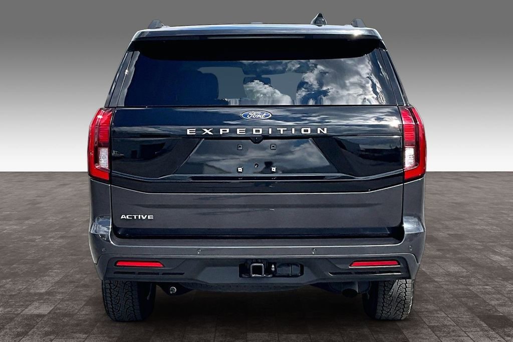 Used 2025 Ford Expedition Active AWD/4WD image 28