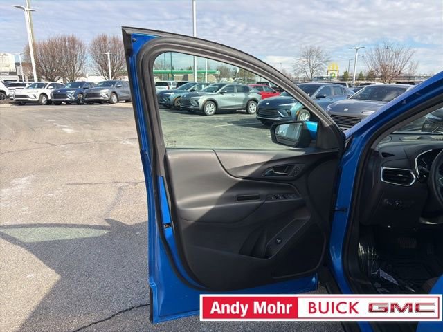 Used 2024 Chevrolet Equinox LT image 25