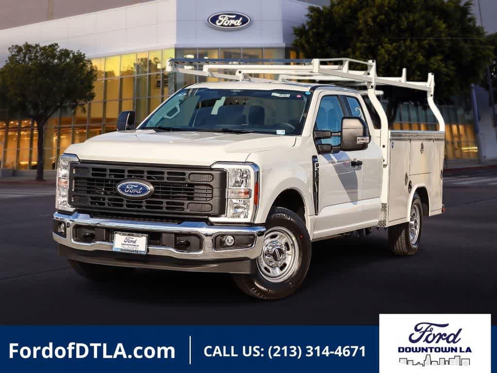 New 2026 Ford F250 XL w/ XL Chrome Package