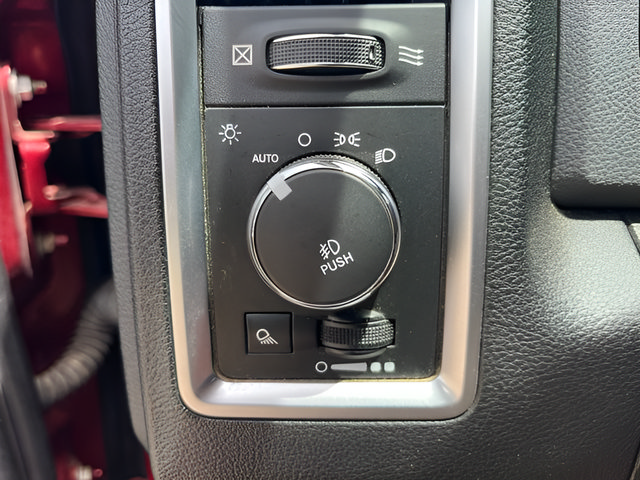 Used 2014 RAM 1500 Lone Star AWD/4WD image 20