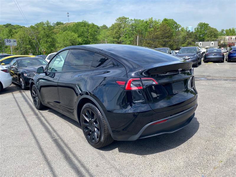 Used 2023 Tesla Model 3 Standard Range RWD image 3