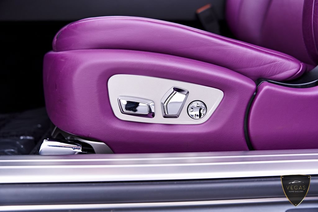 Used 2017 Rolls-Royce Wraith RWD image 46