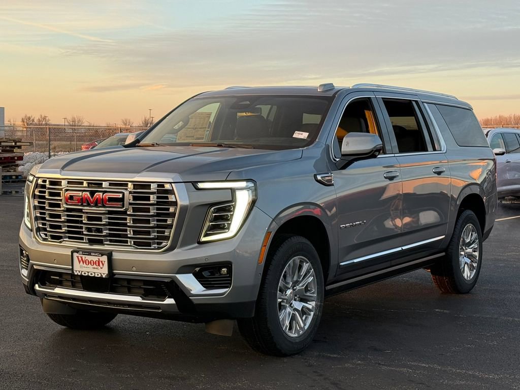 New 2026 GMC Yukon XL Denali w/ Sun & Power Step Package image 6
