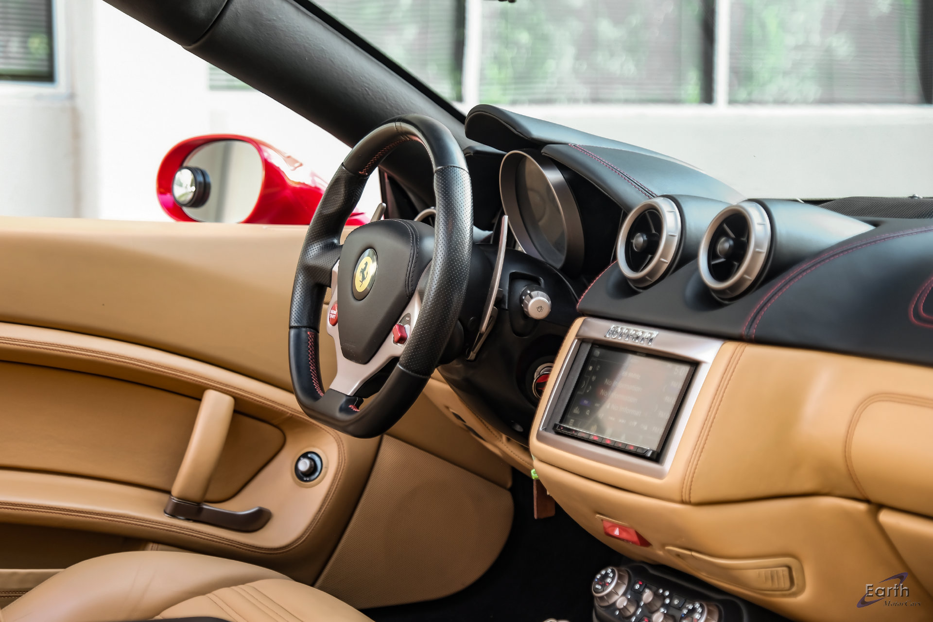 Used 2014 Ferrari California RWD image 56