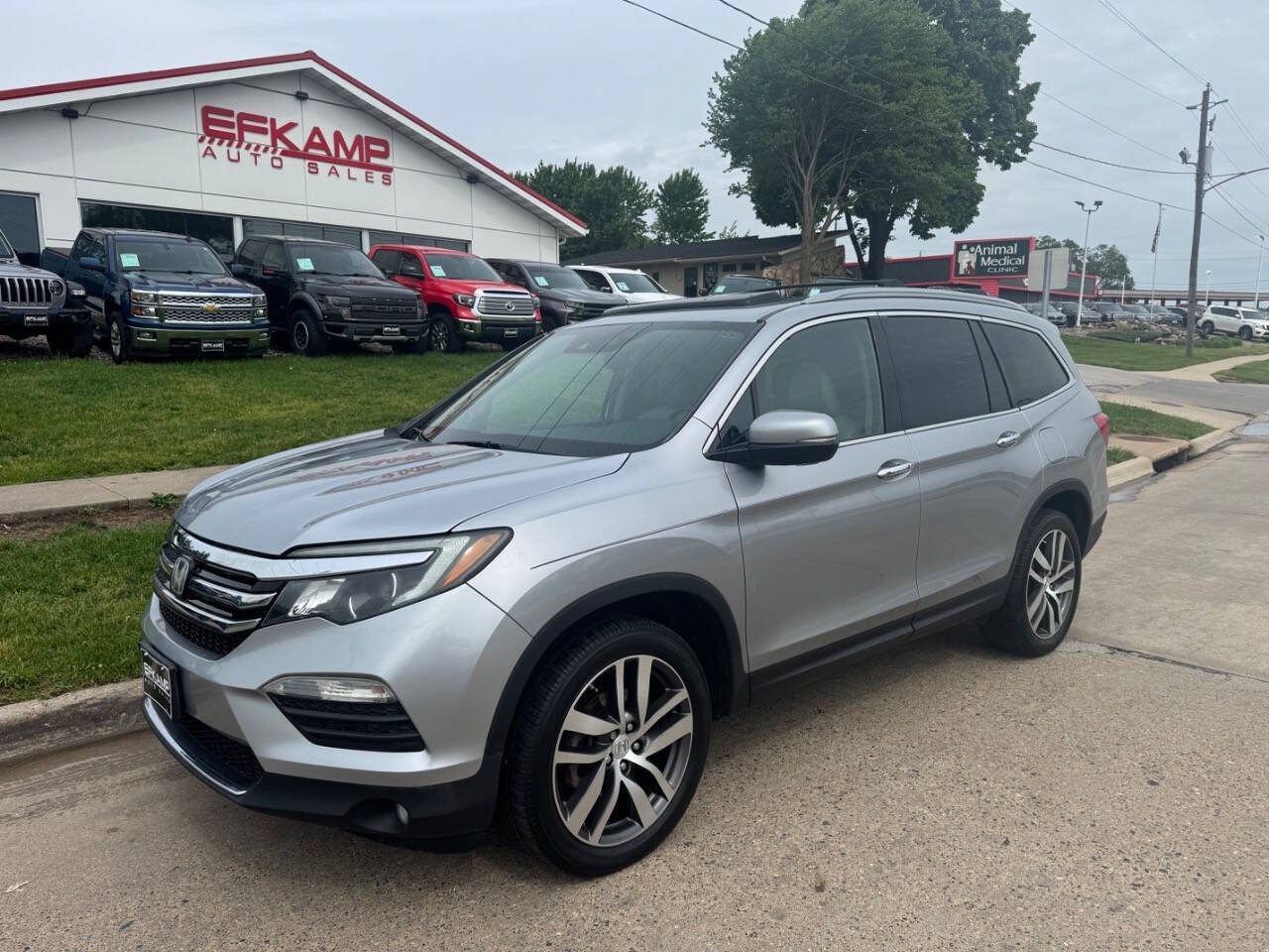Used 2017 Honda Pilot Touring
