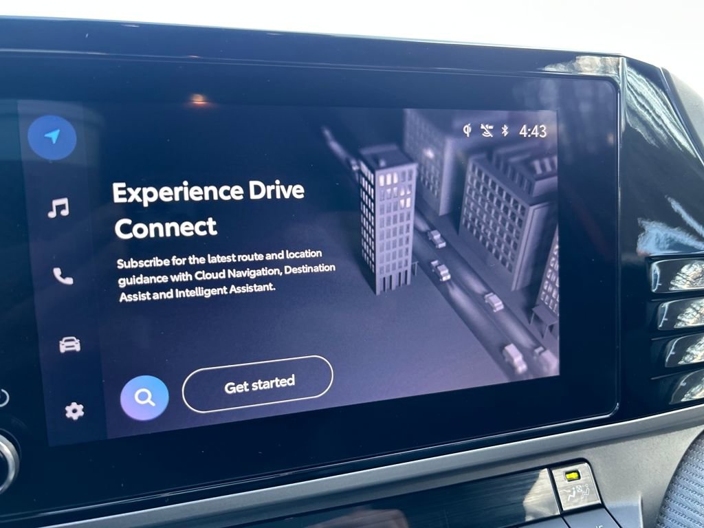 Certified 2025 Toyota Camry SE w/ Convenience Package image 14