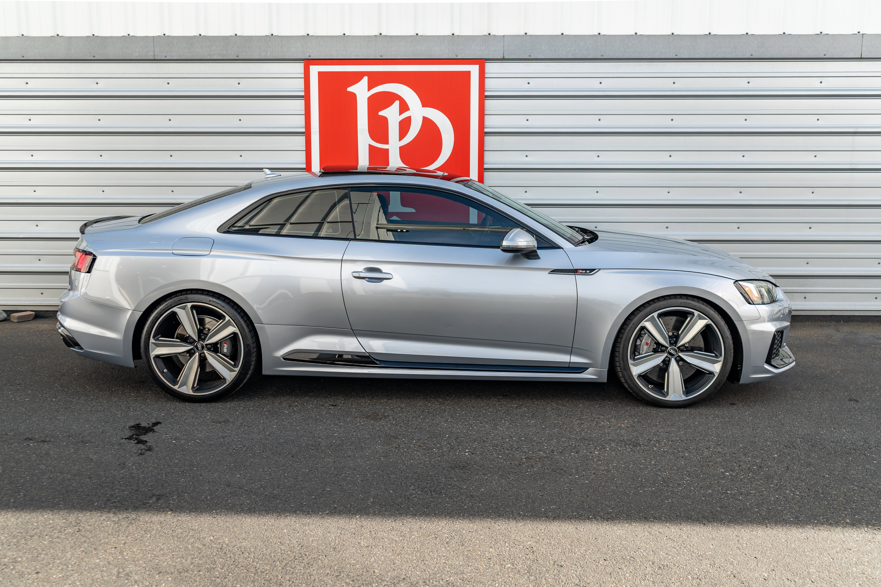 Used 2018 Audi RS 5 w/ Dynamic Plus Package AWD/4WD image 43
