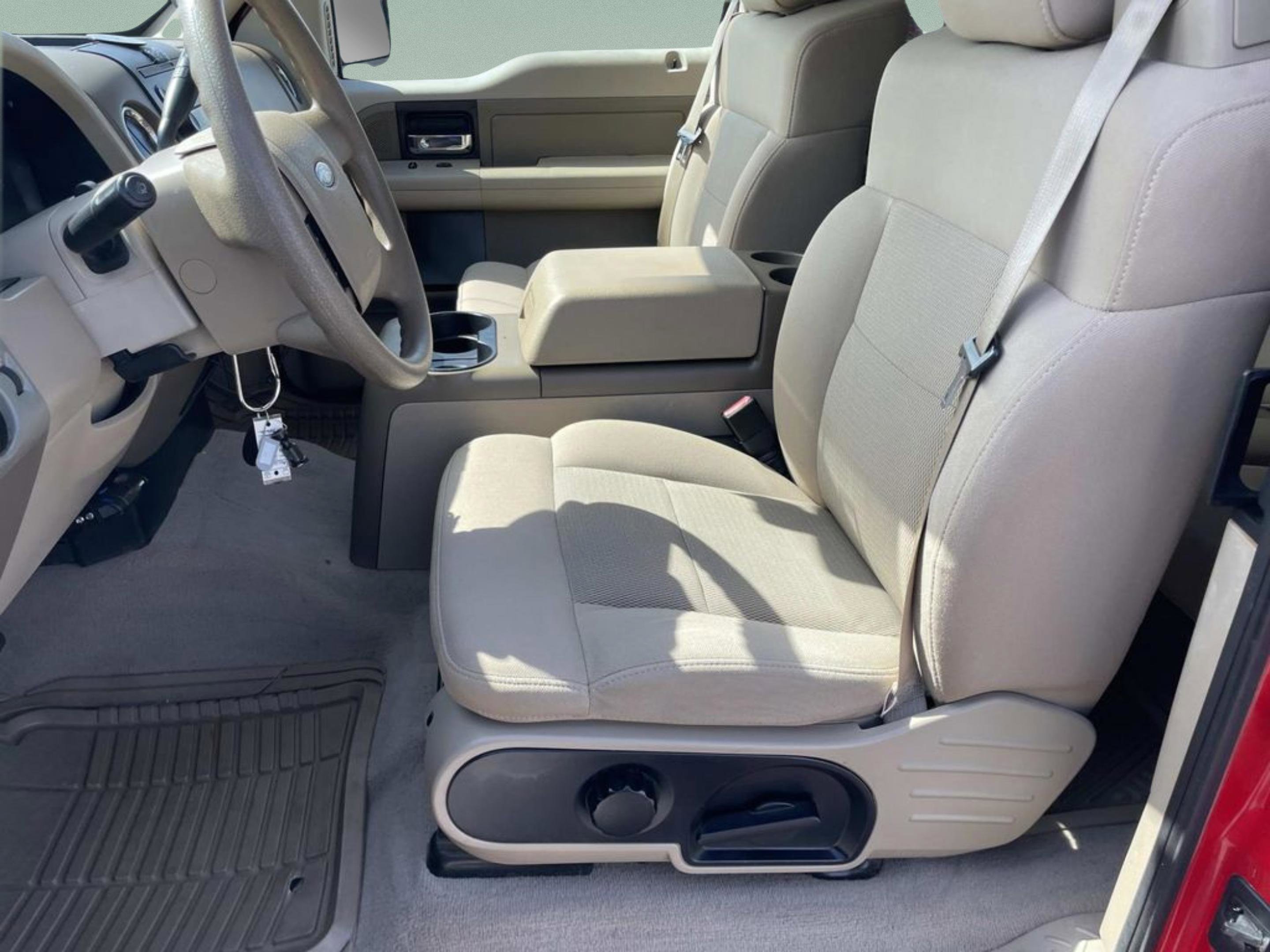 Used 2005 Ford F150 XLT AWD/4WD image 21
