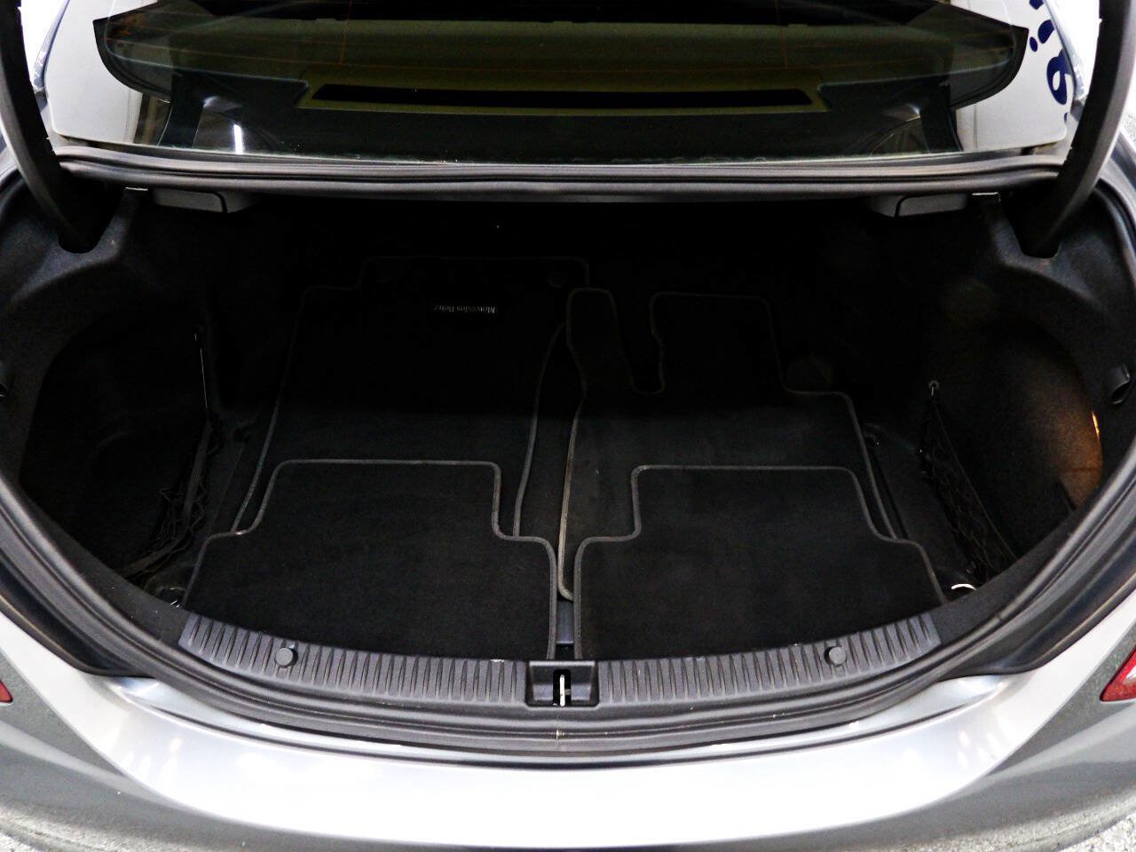 Used 2017 Mercedes-Benz C 300 Sedan image 13