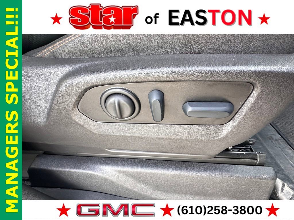 Used 2023 GMC Sierra 2500 AT4 w/ AT4 Preferred Package image 12