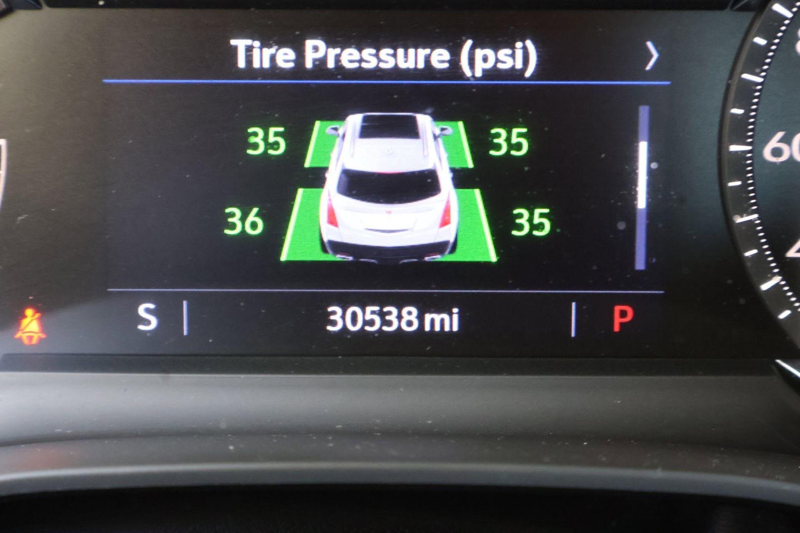 Used 2022 Cadillac XT5 Luxury image 24