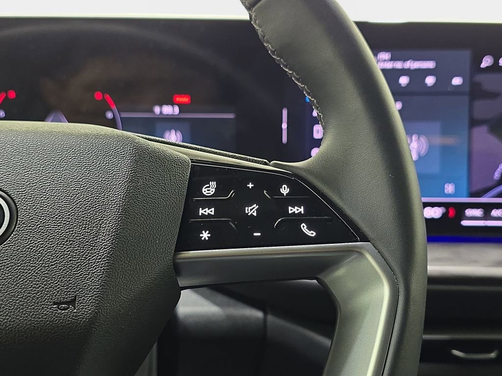 Used 2025 Audi Q5 Premium Plus w/ Premium Plus image 20