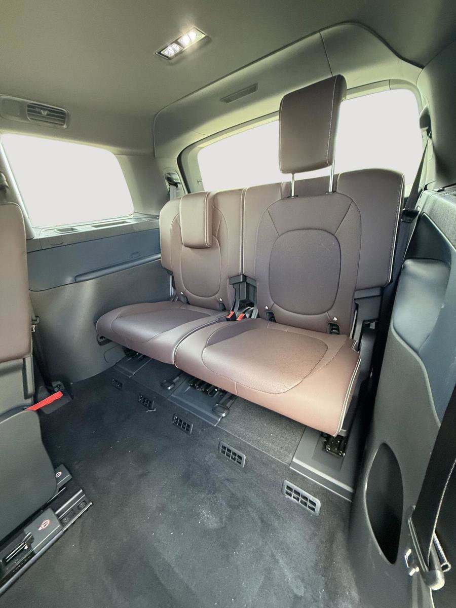 New 2025 Volkswagen ID. Buzz Pro S image 17