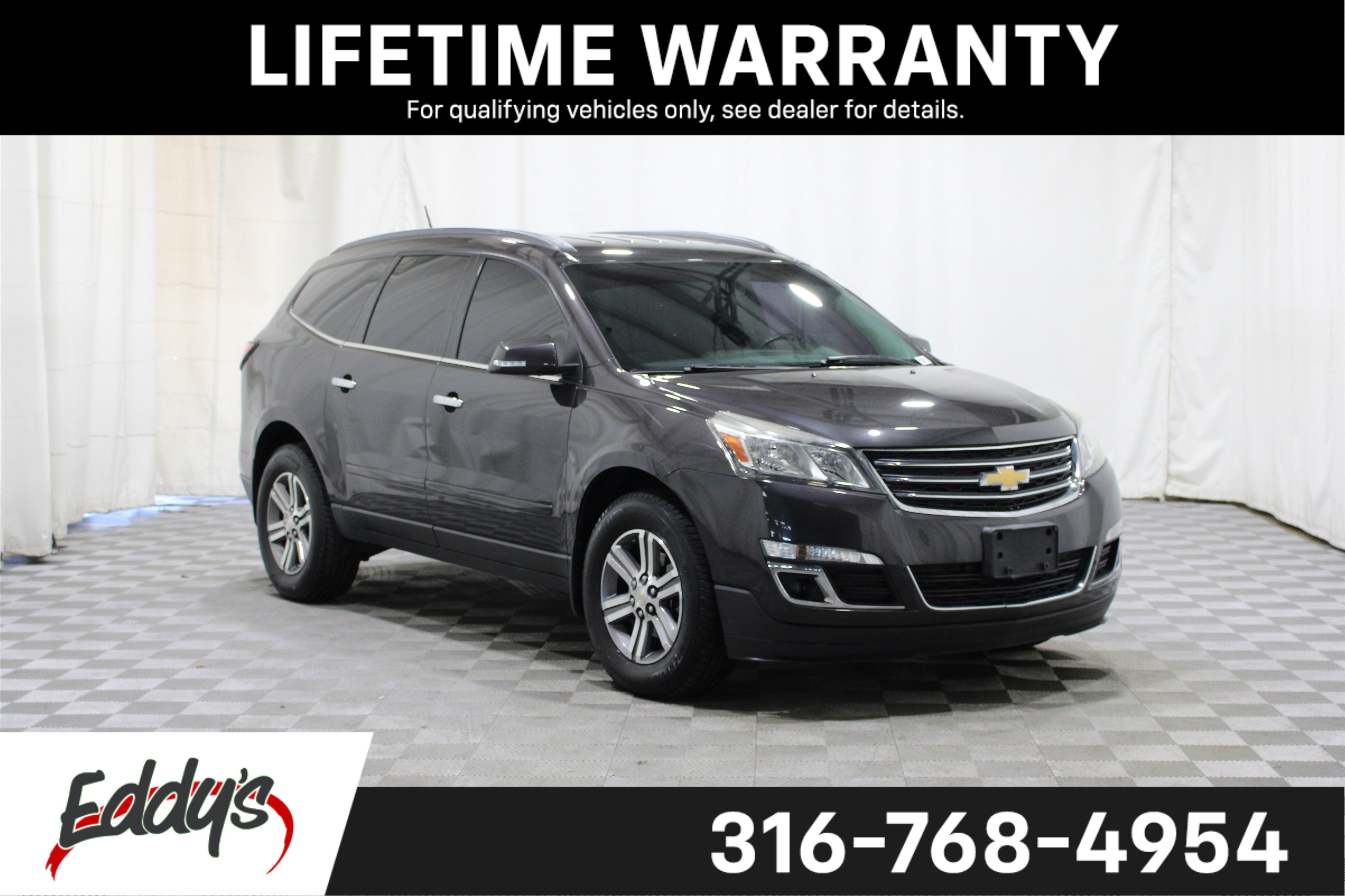 Used 2017 Chevrolet Traverse LT FWD image 1