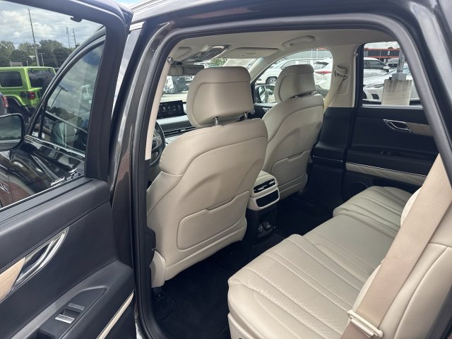 Used 2024 Genesis GV80 2.5T AWD/4WD image 25