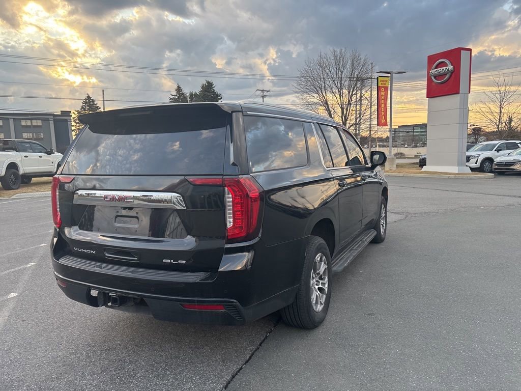 Used 2021 GMC Yukon XL SLE image 6