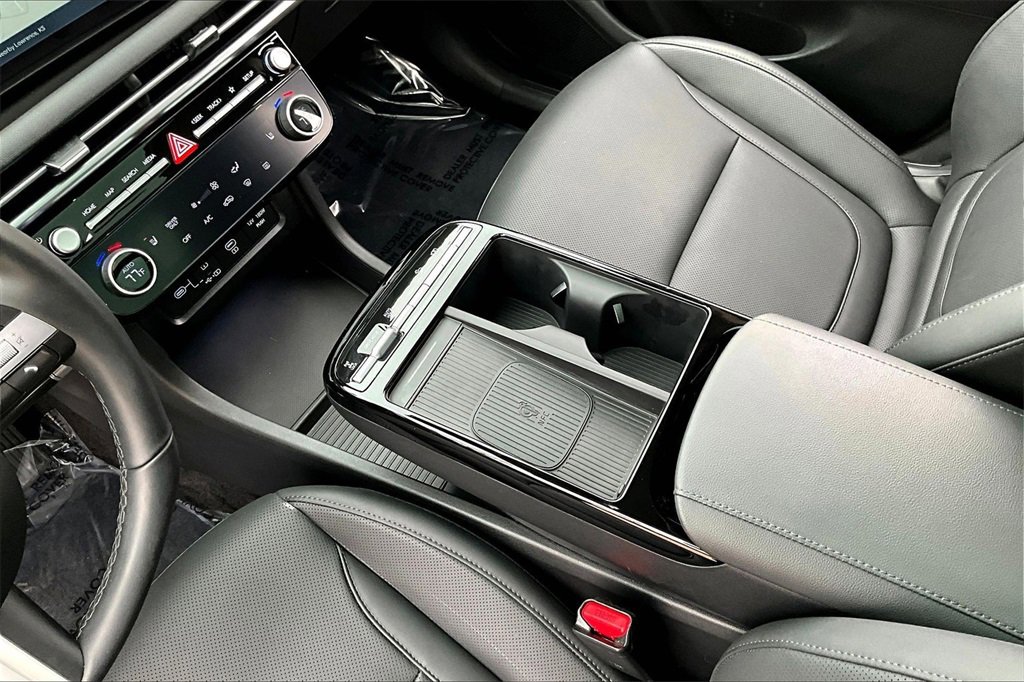 Used 2025 Hyundai Tucson SEL image 15