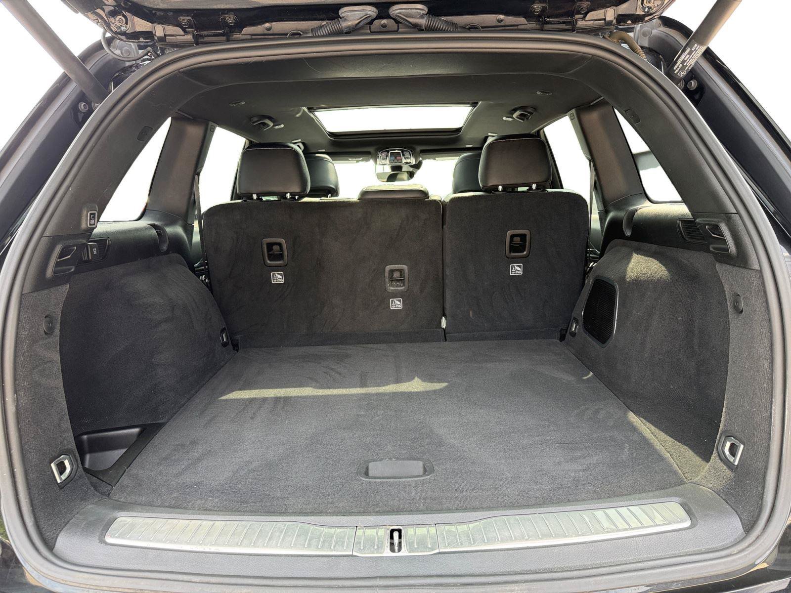 Used 2023 Jeep Grand Cherokee Overland AWD/4WD image 23