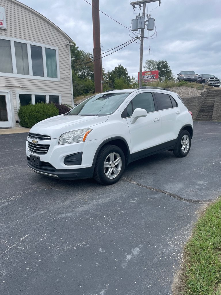 Used 2016 Chevrolet Trax LT AWD/4WD image 1