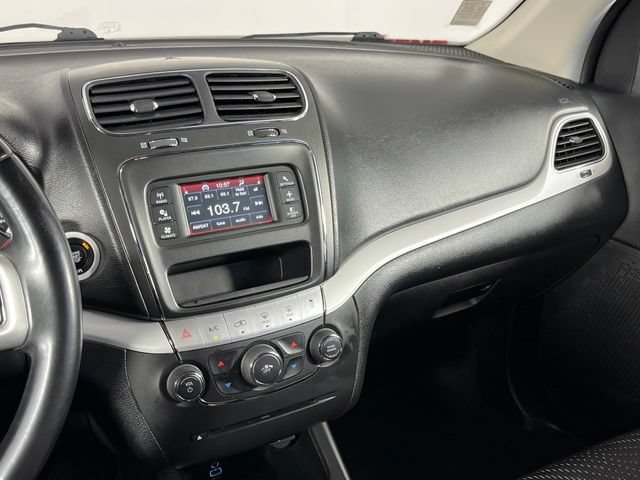 Used 2019 Dodge Journey SE w/ Connectivity Group AWD/4WD image 16