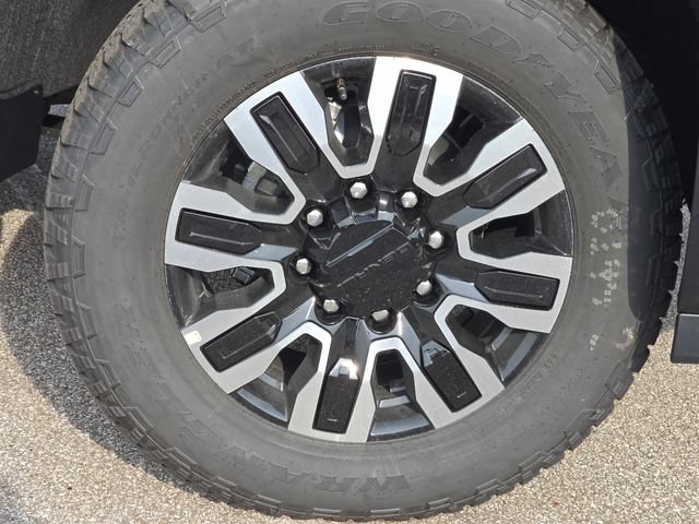 New 2026 GMC Sierra 3500 Denali Ultimate AWD/4WD image 12