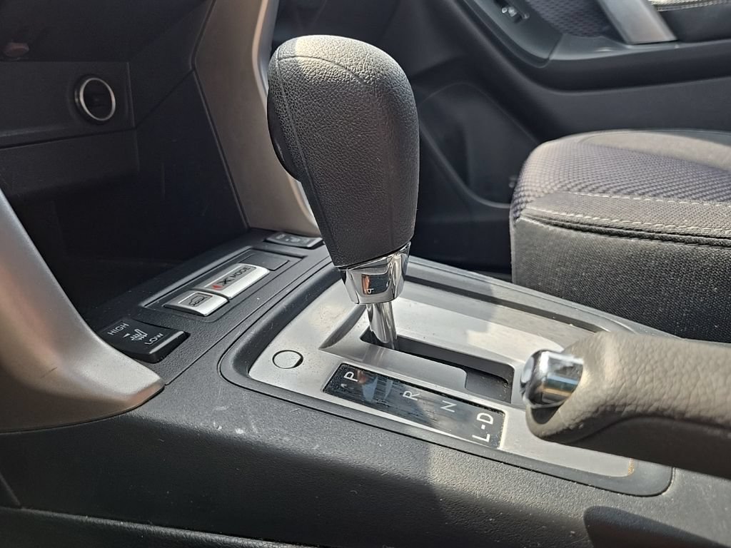 Used 2018 Subaru Forester 2.5i Premium AWD/4WD image 26