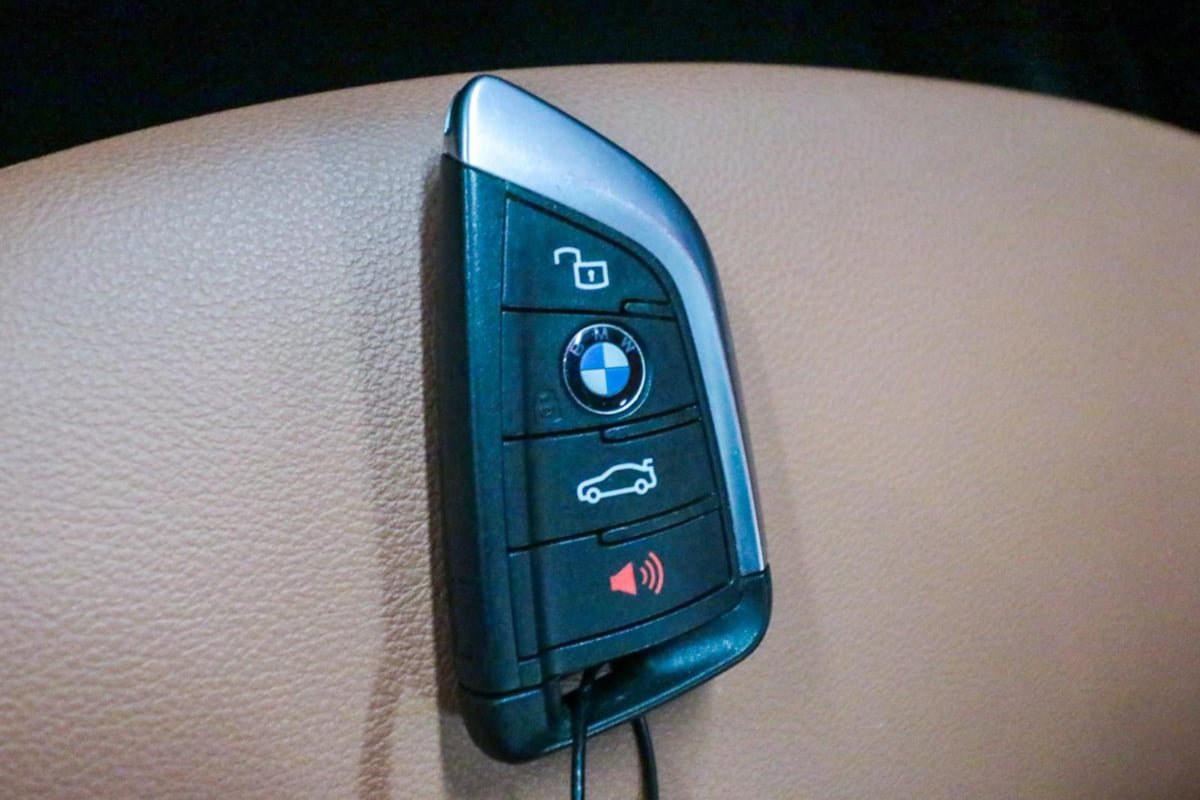 Used 2026 BMW 330i Sedan RWD image 25