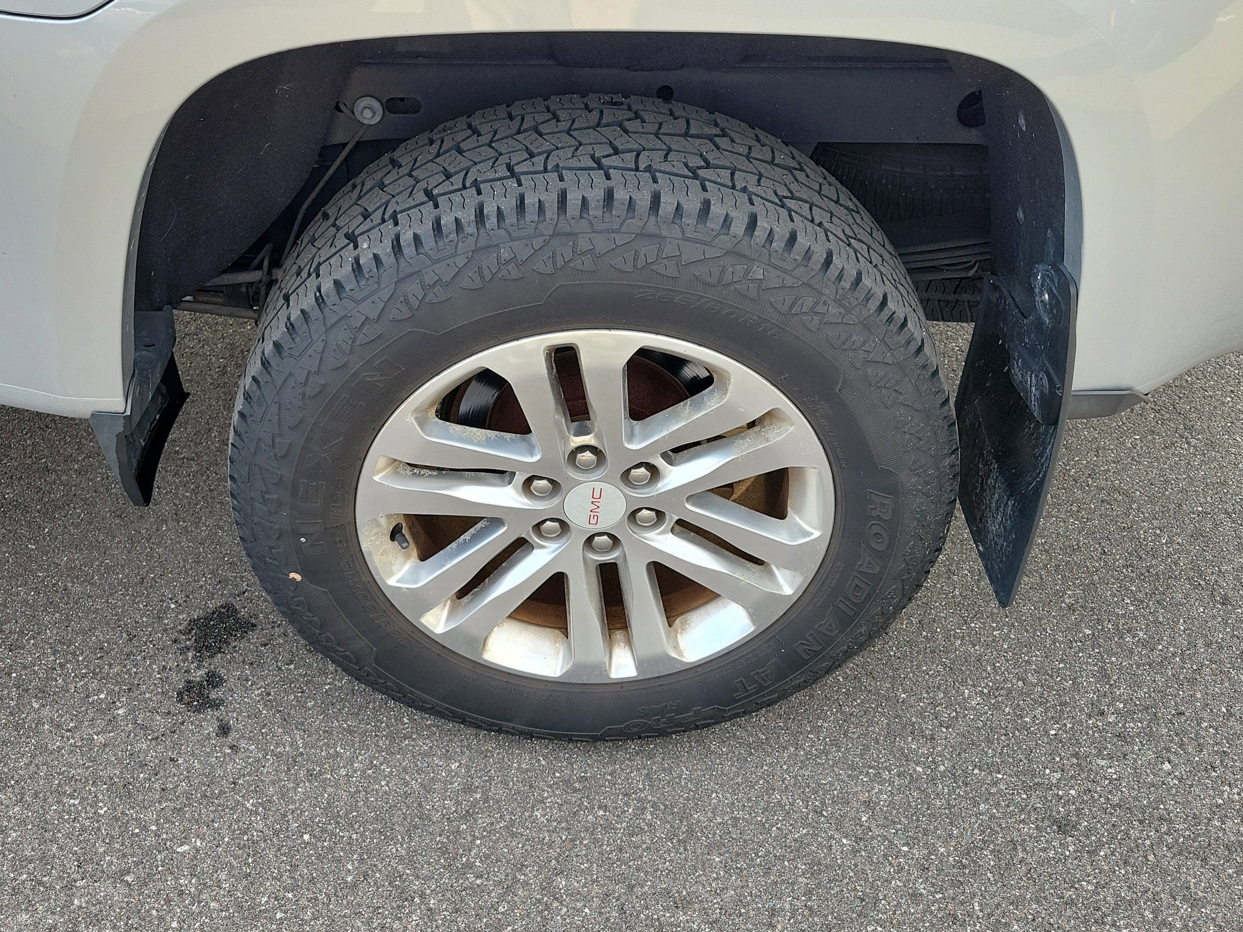 Used 2017 GMC Canyon SLT w/ Driver Alert Package image 38