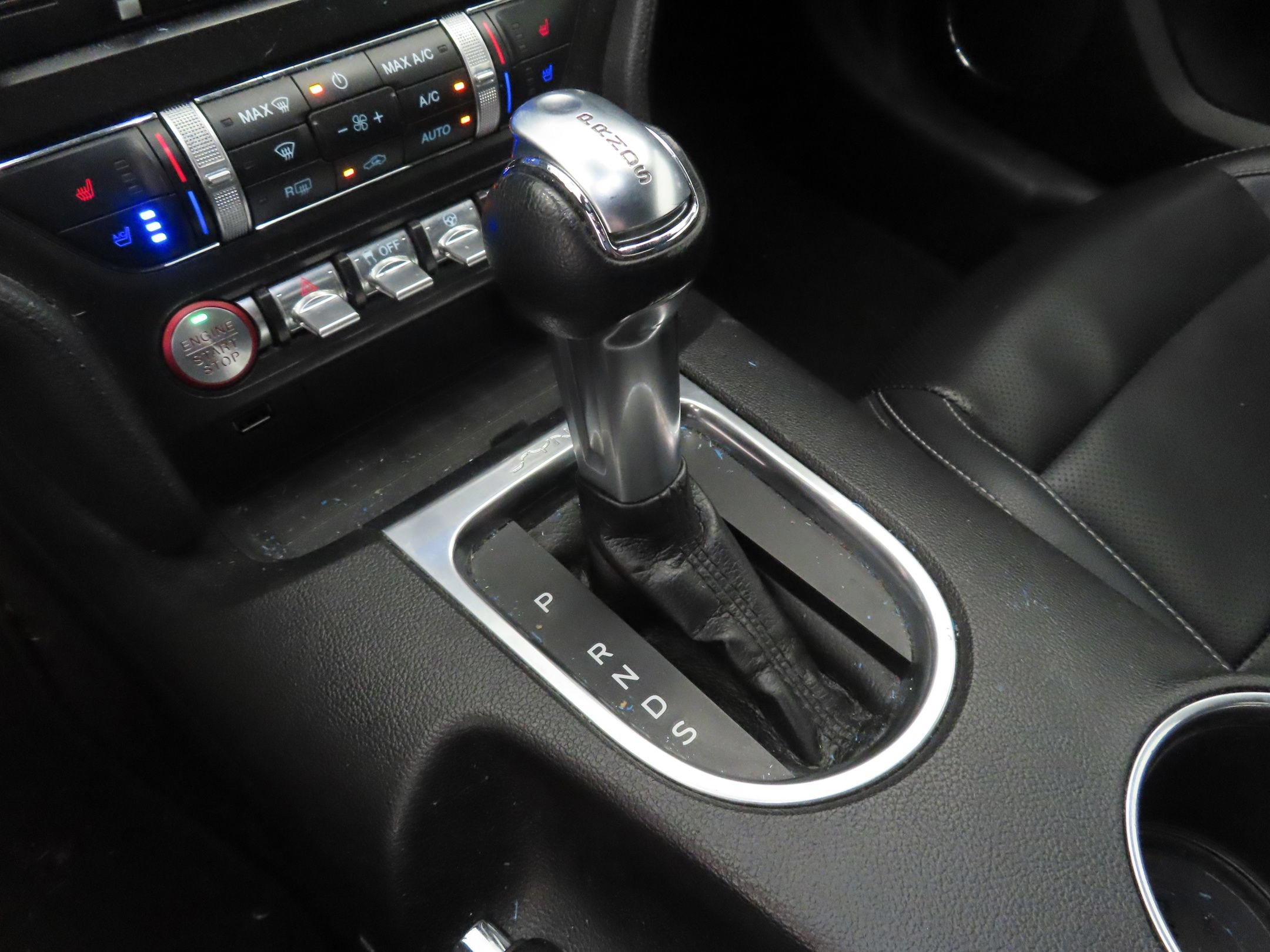 Used 2021 Ford Mustang Premium RWD image 16